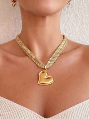 Mesh Gold heart necklace 19”